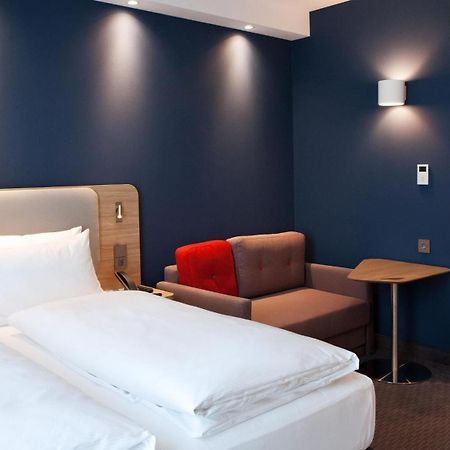 Holiday Inn Express - เรมไชด์ ภายนอก รูปภาพ