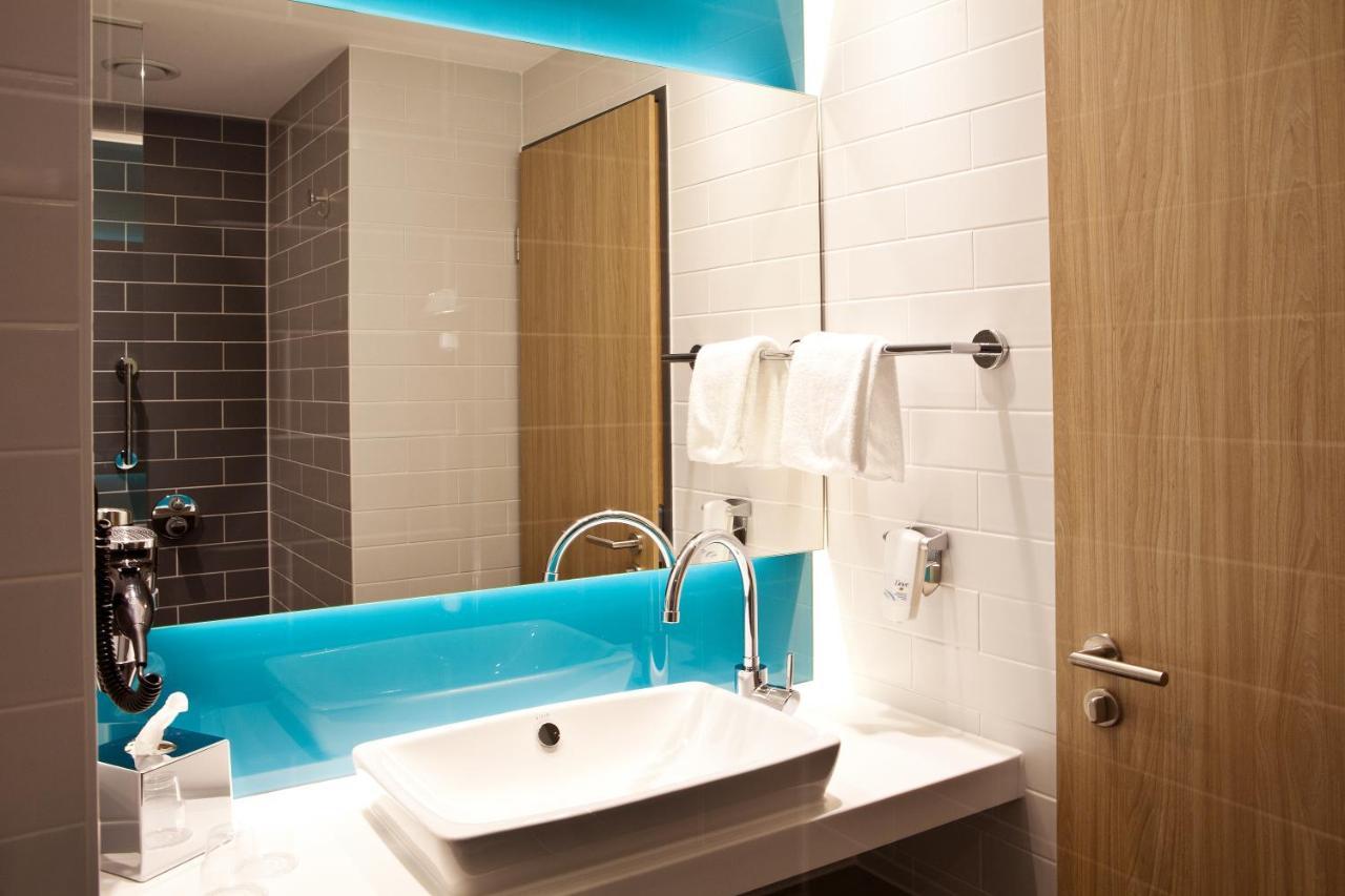 Holiday Inn Express - เรมไชด์ ภายนอก รูปภาพ