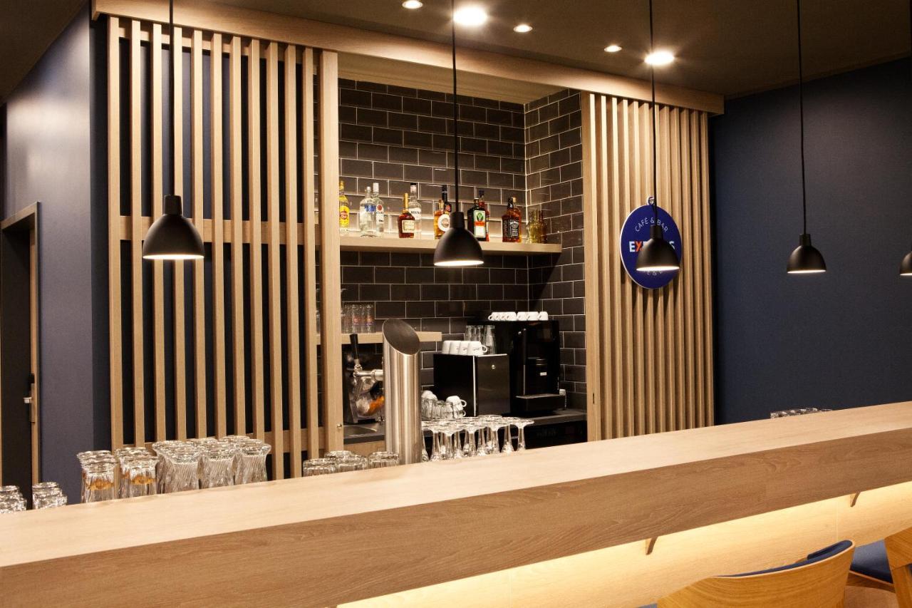 Holiday Inn Express - เรมไชด์ ภายนอก รูปภาพ