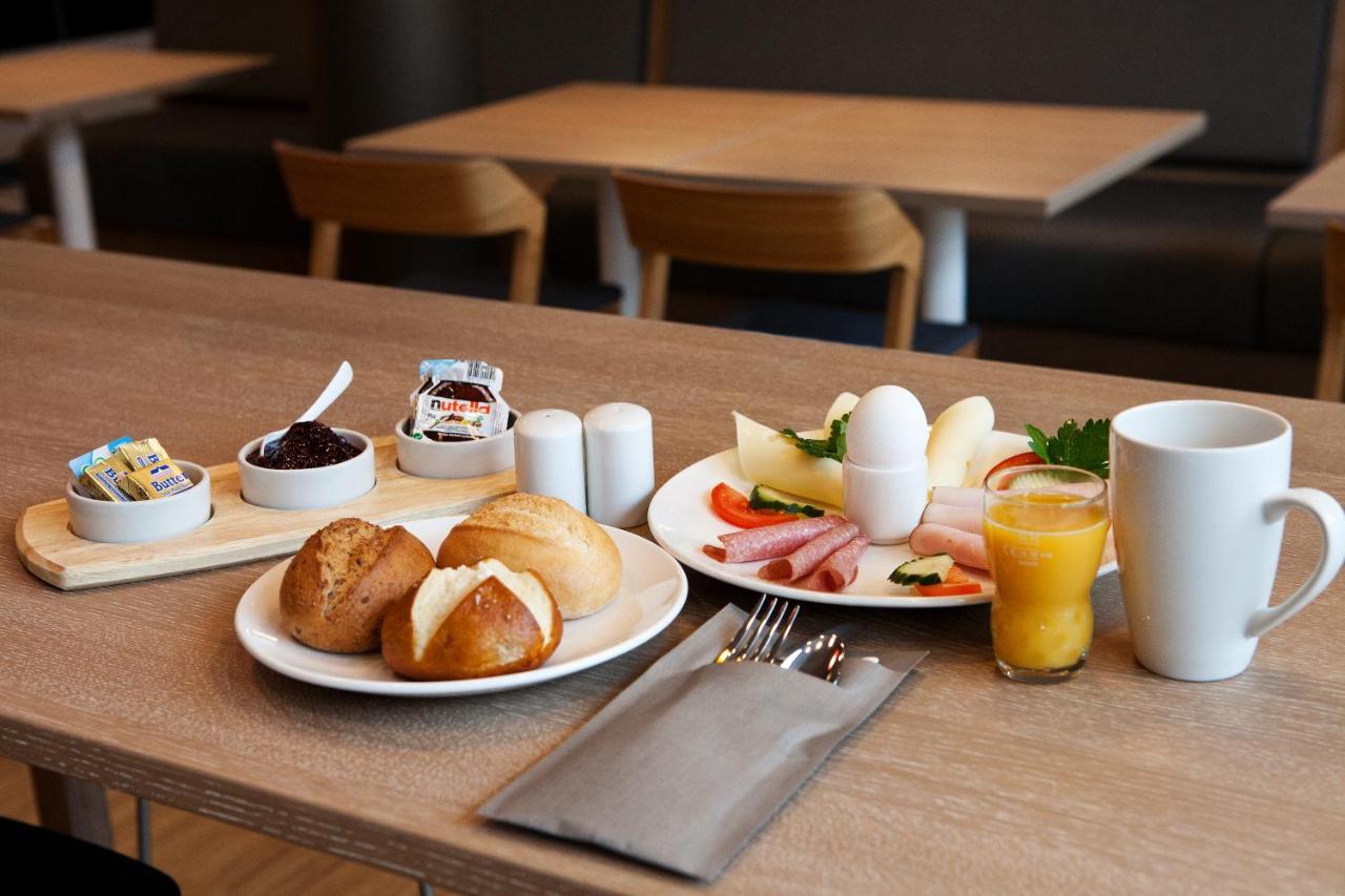 Holiday Inn Express - เรมไชด์ ภายนอก รูปภาพ