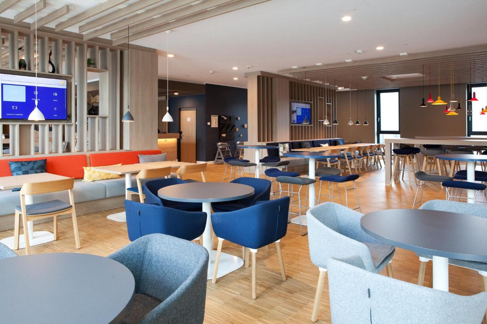Holiday Inn Express - เรมไชด์ ภายนอก รูปภาพ