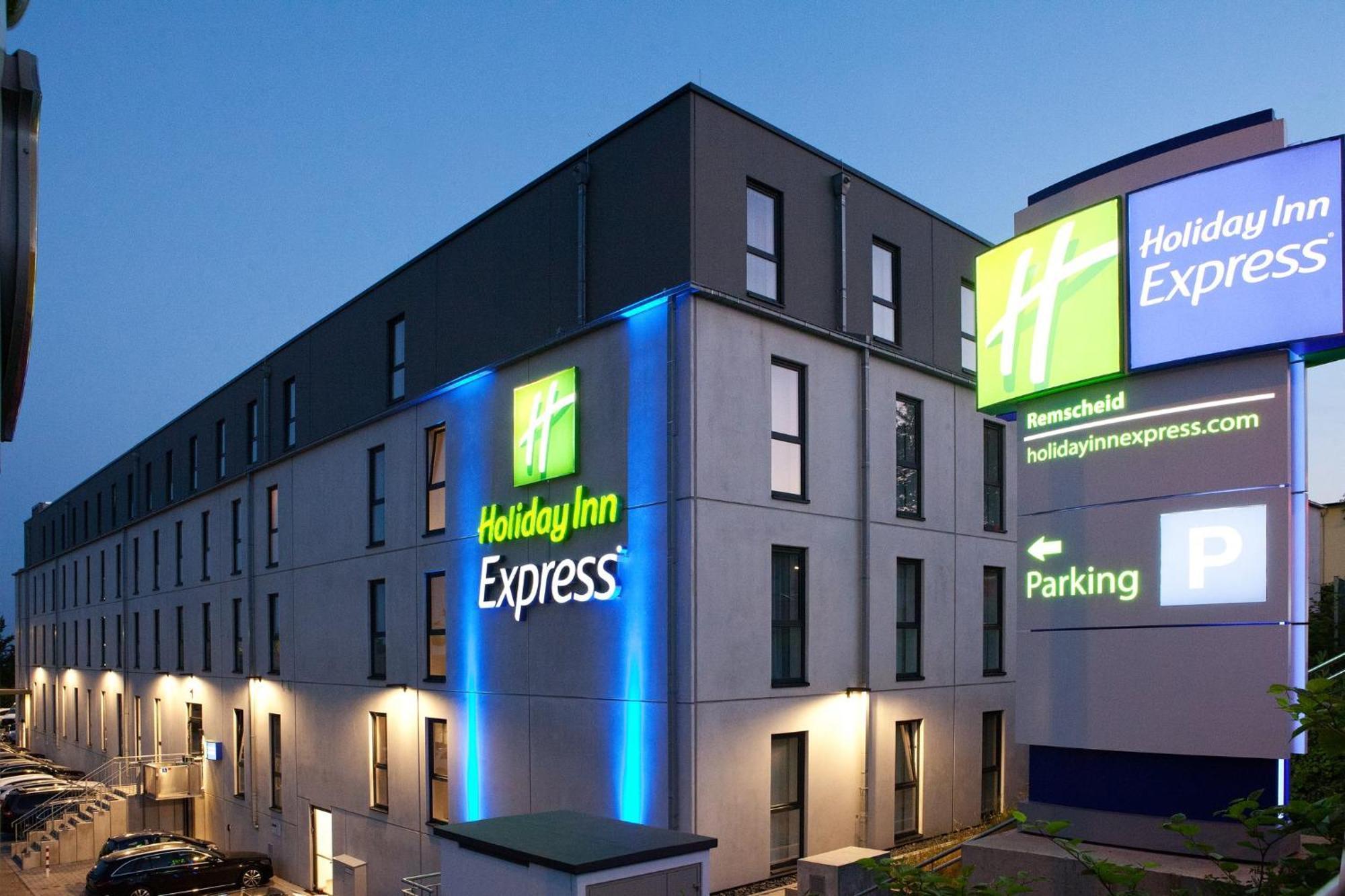 Holiday Inn Express - เรมไชด์ ภายนอก รูปภาพ